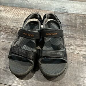 Men’s Skechers sandals